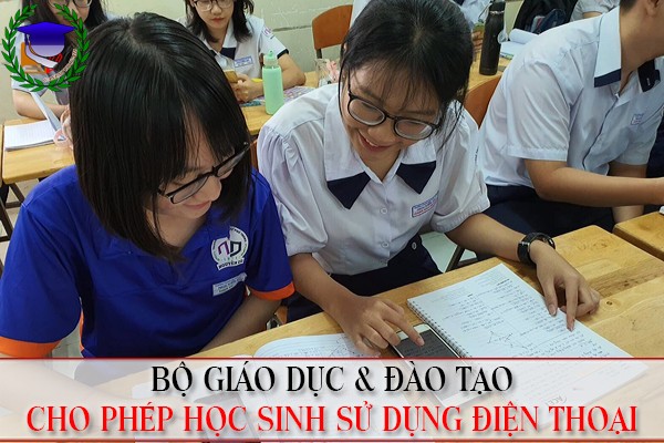 Bộ GD-ĐT nói rõ về việc cho học sinh dùng điện thoại trong lớp